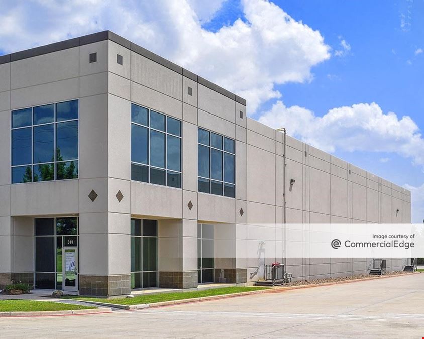 Eisenhauer 35 Center - Building 7