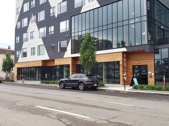 Preview of Retail space for Rent at 203 E Main St