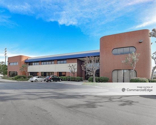 Preview of Industrial space for Rent at 357 Van Ness Way