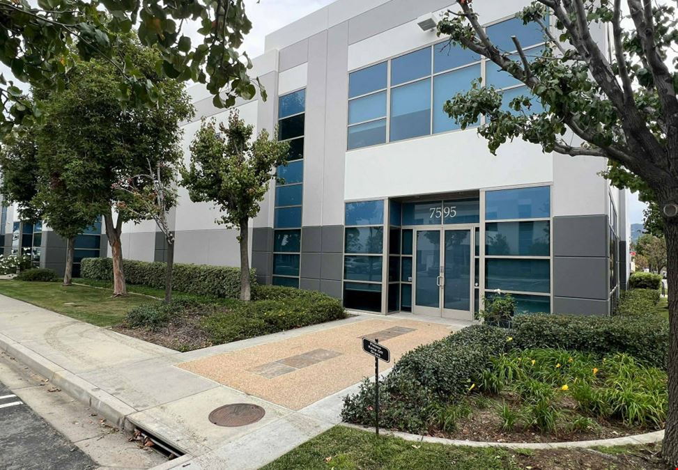 7595 N San Fernando Road