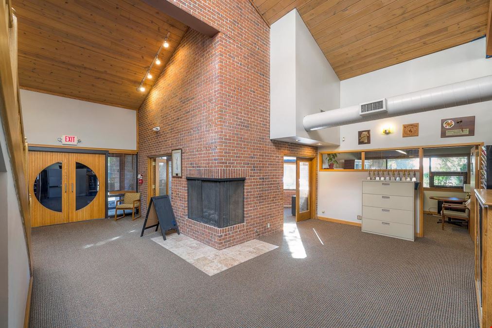 8880 Ballentine St
