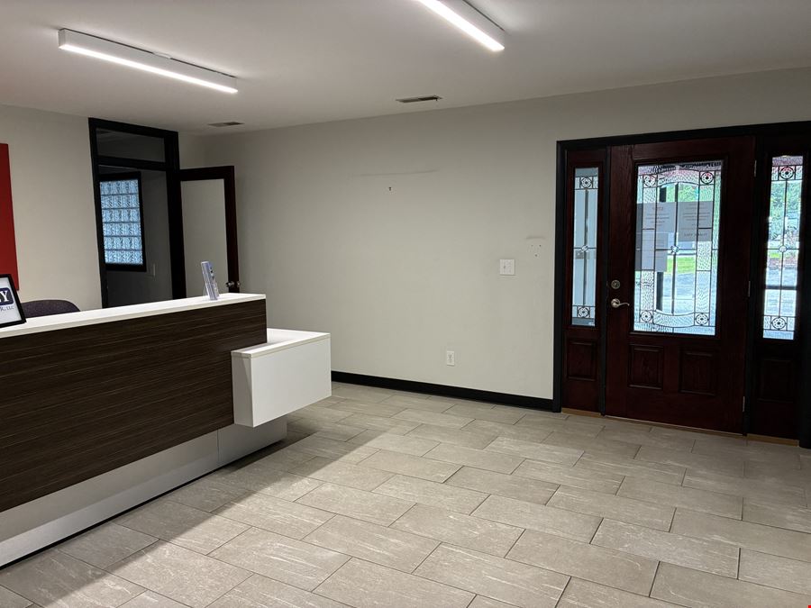 Prime S. College Rd. Office Suite