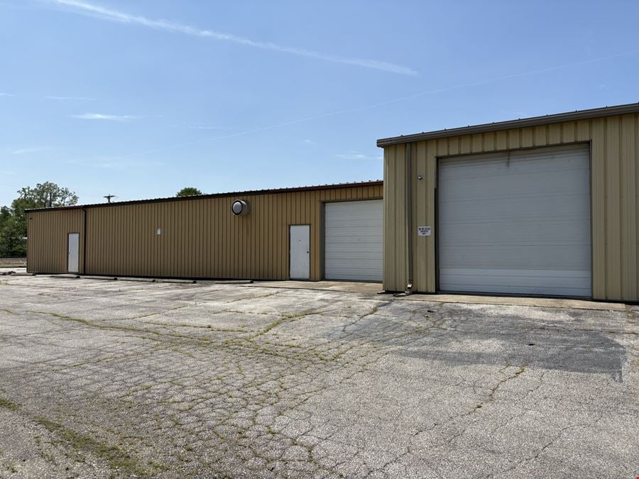 207 Main St.