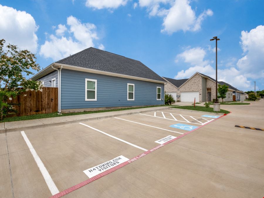 Hampton Duplexes