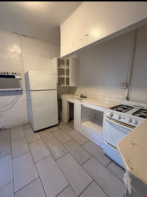 8019 Richards St, Houston, TX 77029: MULTI-TENANT, (6) UNITS