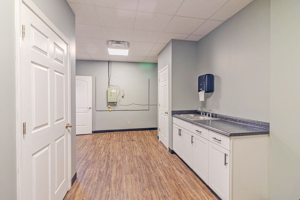 Ashrose Plaza Office