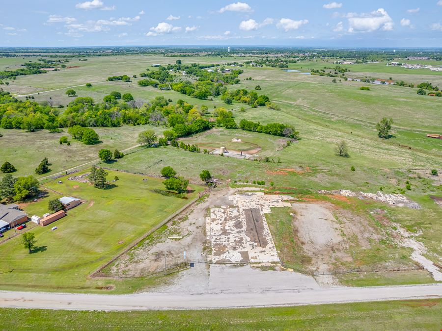 7.84 Acres - Highway 81 Frontage