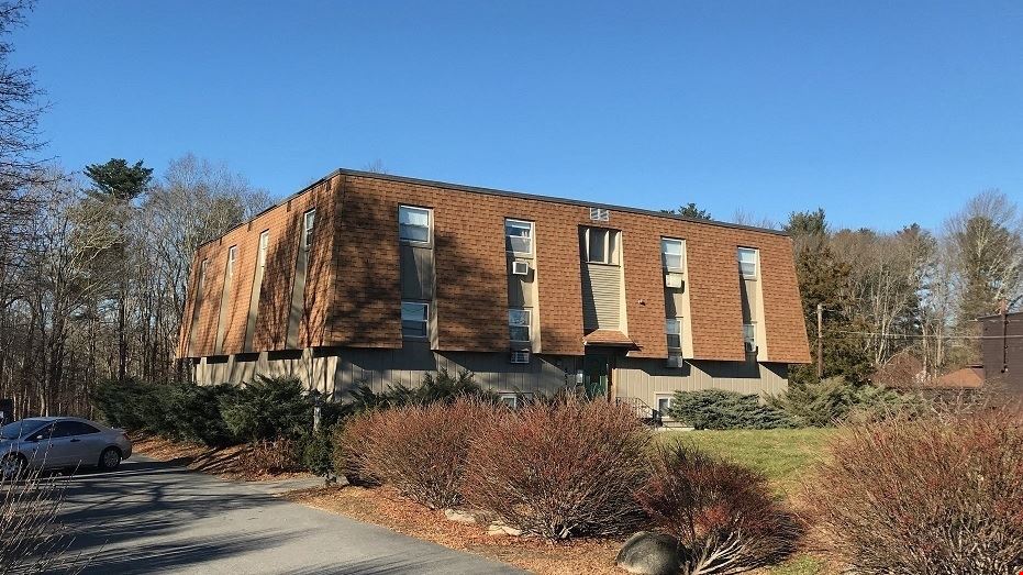 12 Units in South Easton MA