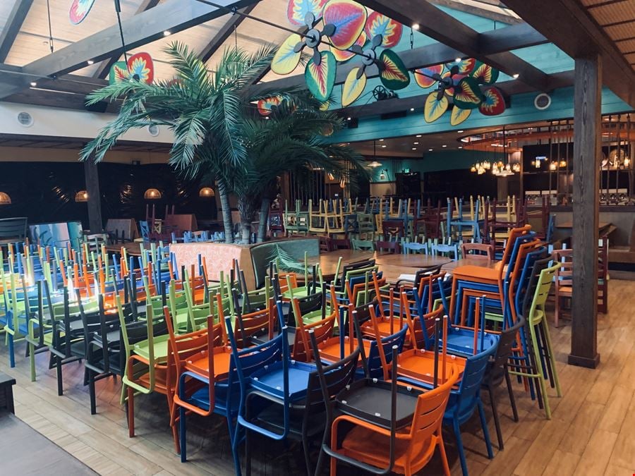 Former Bahama Breeze | Coastland Center Mall