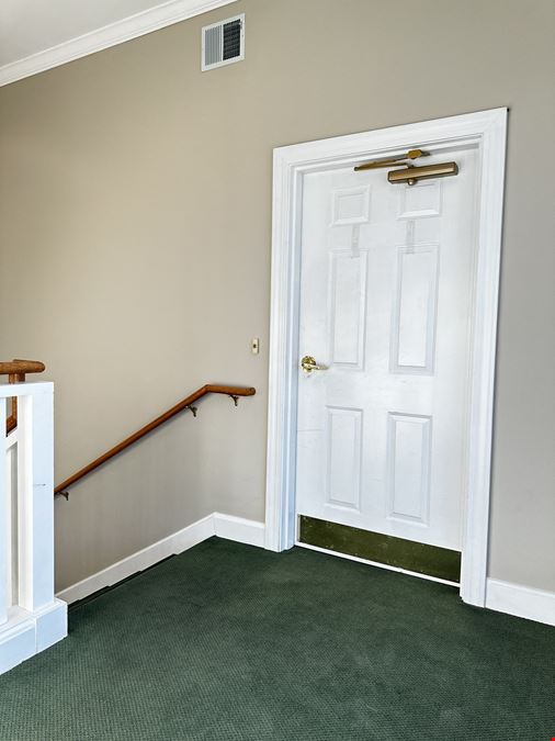 NNN Leased Office Condo Recently Renovated