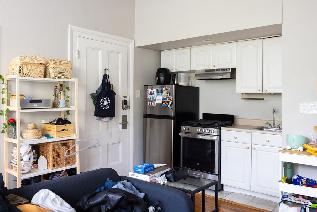 Beacon Hill | 9-Unit Value-Add Multifamily Asset