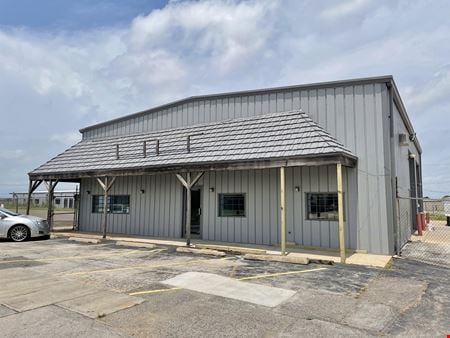 Preview of Industrial space for Rent at 1707 Topeka Drive