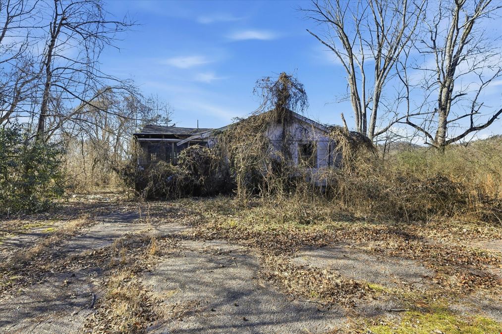 104 Henry Davis Rd