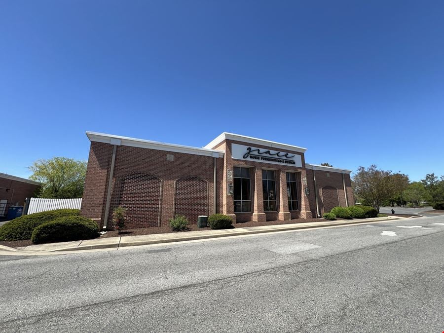 Free Standing Retail - Easton Marketplace