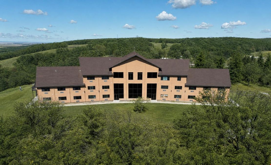 Turtle Mountain Lodge | Bottineau, ND