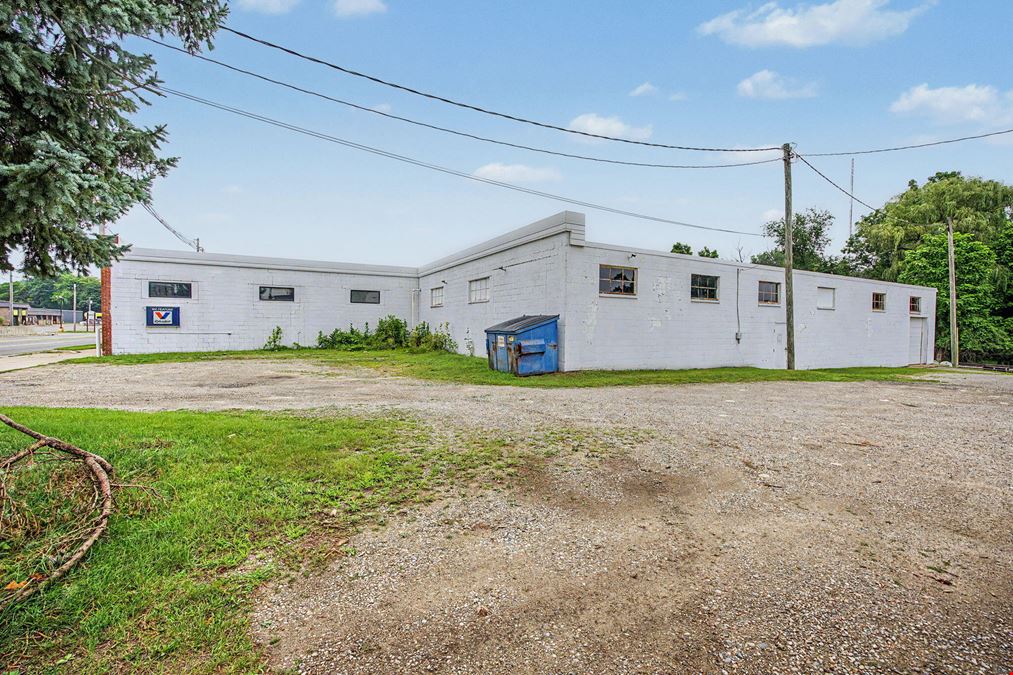 37 W Carleton Rd
