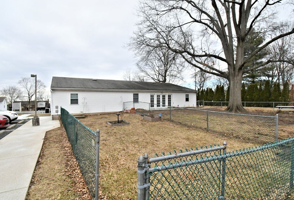 448 School Ln