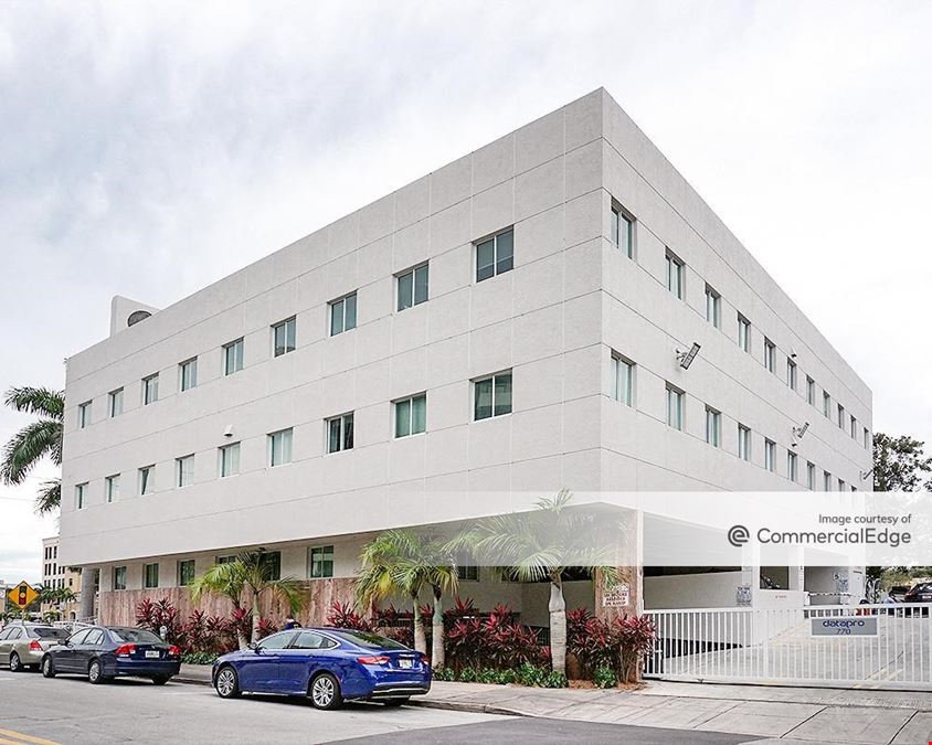 770 Ponce De Leon Blvd