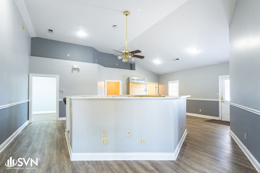 For Lease: High Visibility Richmond Office Suite