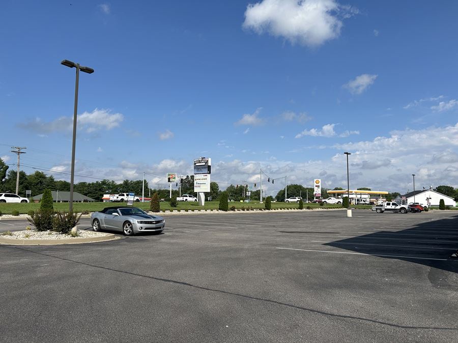 Lake Forest Center