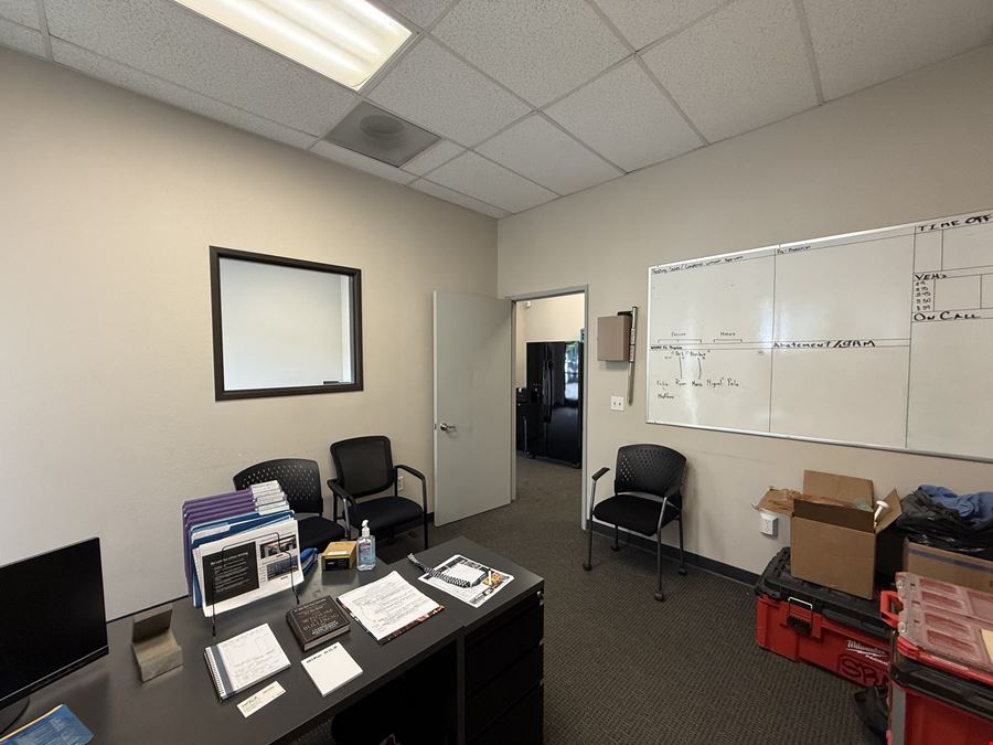Office/Flex Space Available in Excellent Condition & Move-In Ready