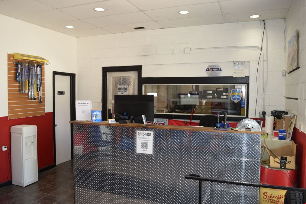 Automotive repair leased investment