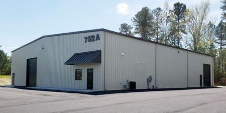 Preview of Industrial space for Rent at 752A Tucker Road