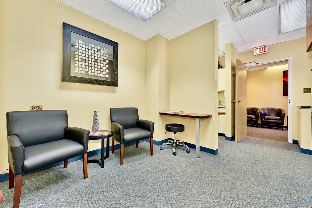 111 N Wabash Ave, Unit 1210, Chicago, IL