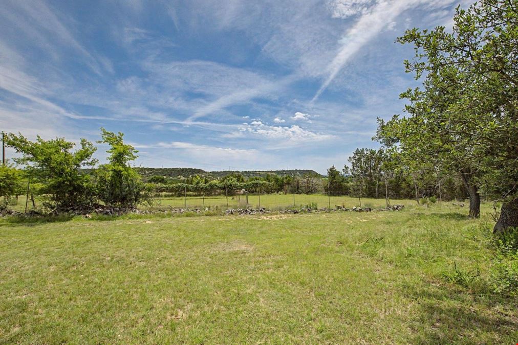 5709 & 5711 Ranch Road 965