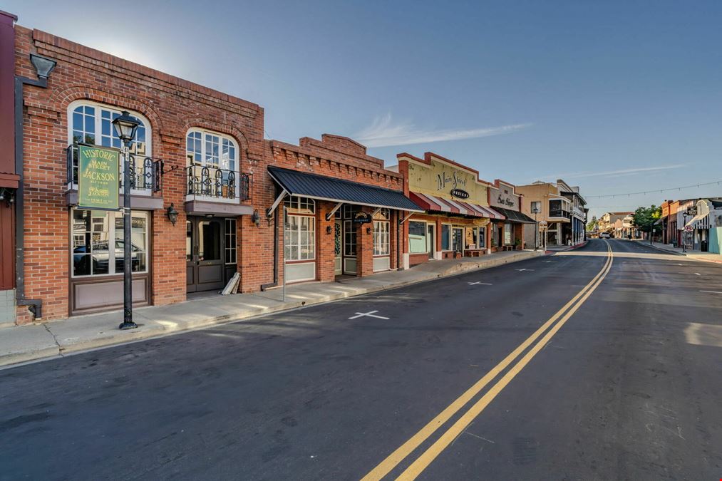 160-164 Main St.