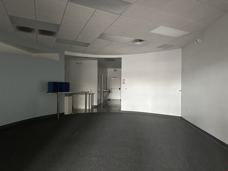 Medical Park Station - High Quality Street Front Retail Center