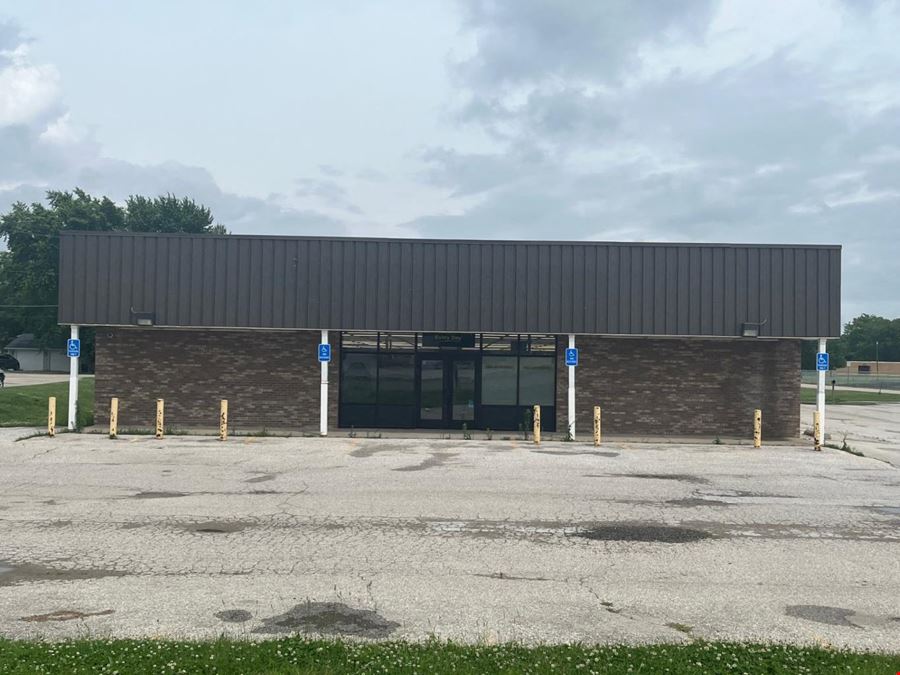 702 US Highway 61 N Sale