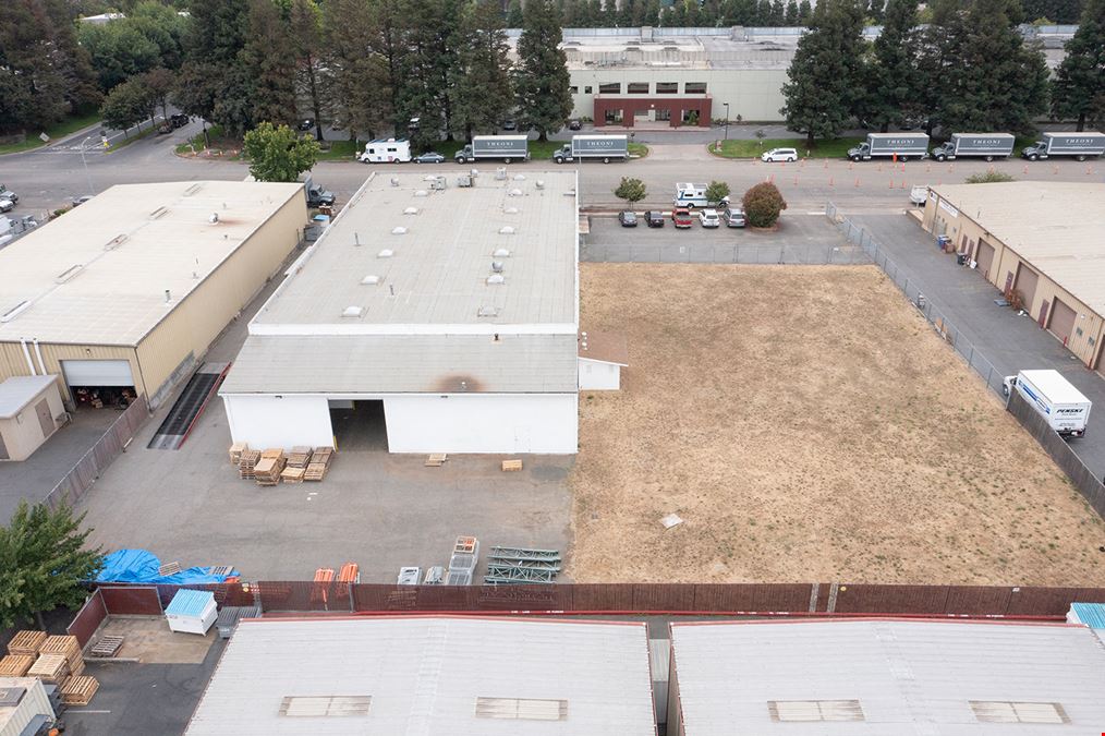 962 Kaiser Rd