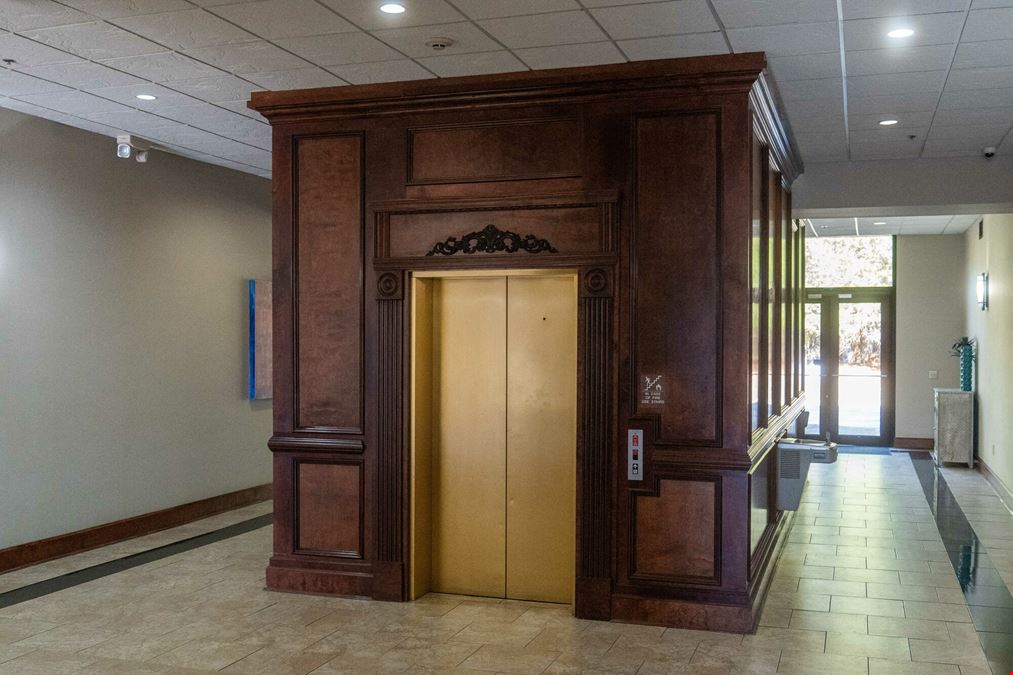 385B Parkway Office Campus