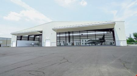 Preview of commercial space at 500 aviation way Lebanon