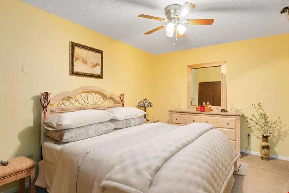 5-Unit Quadplex + Laundromat Income Property