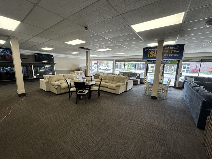 3146 Bailey Ave - 5,712+/- SF Retail