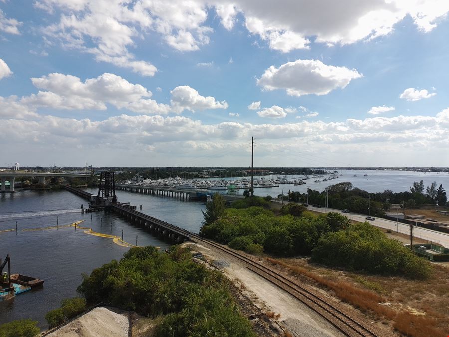 Atlantic Point Marina