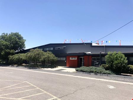 Preview of Commercial space for Rent at 287 27 Rd
