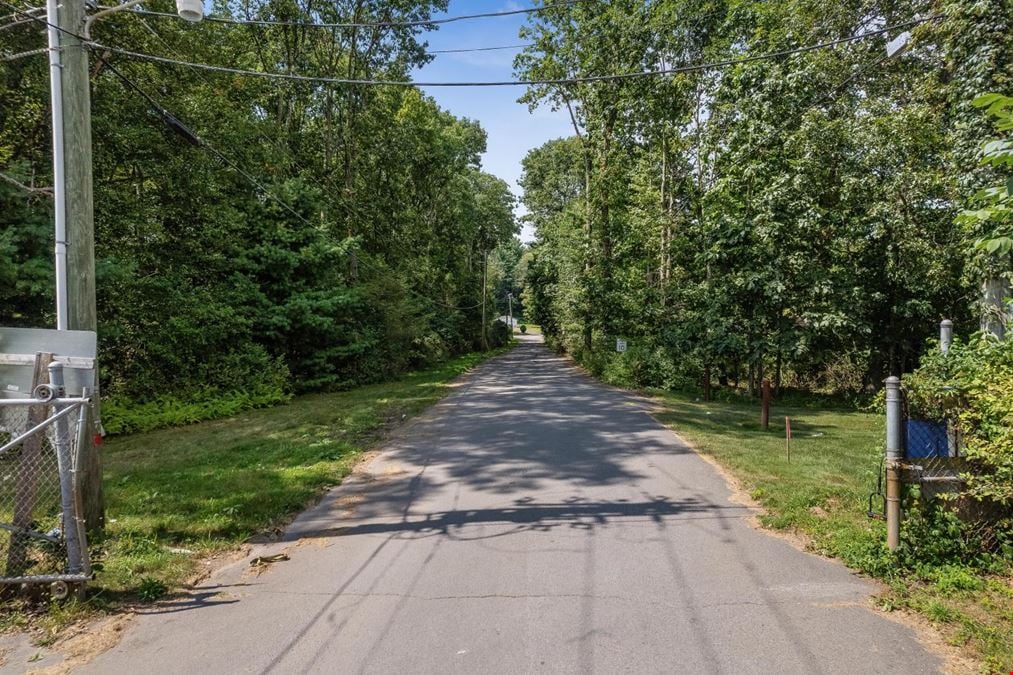 High-Clearance Industrial Hub with Prime Northeast Connectivity and Room to Grow
