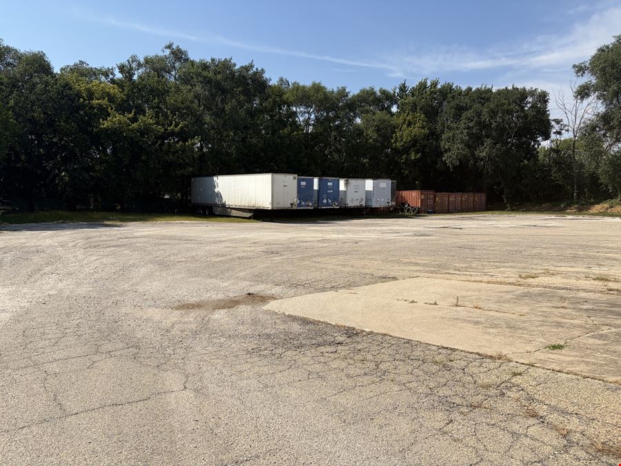 Warehouse on 2.76 Acres for Sale