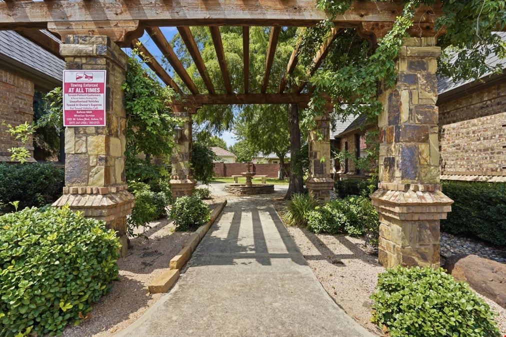 1120 Glade Road
