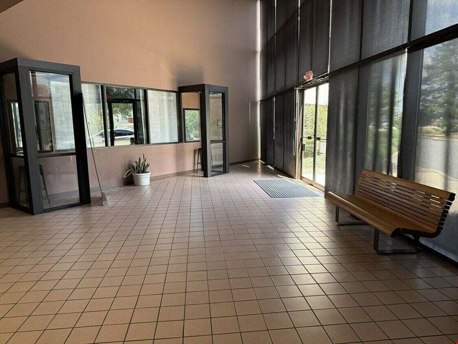 Berkshire Court Professional Bldg