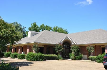 Preview of Office space for Rent at 1050 Northpark Dr