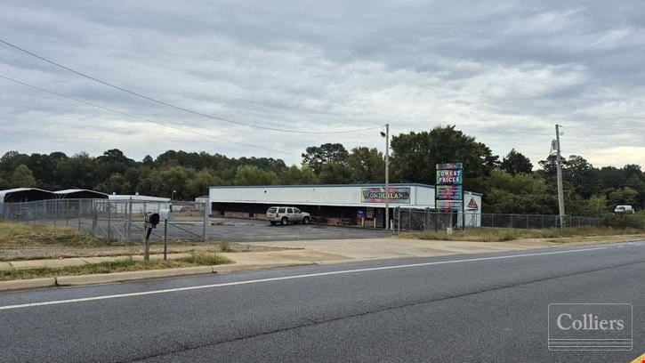 Flex / Retail Space Available for Lease