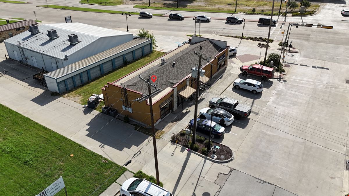 Prime Retail Space Available in Justin, TX – Ideal for Restaurant or Takeout!