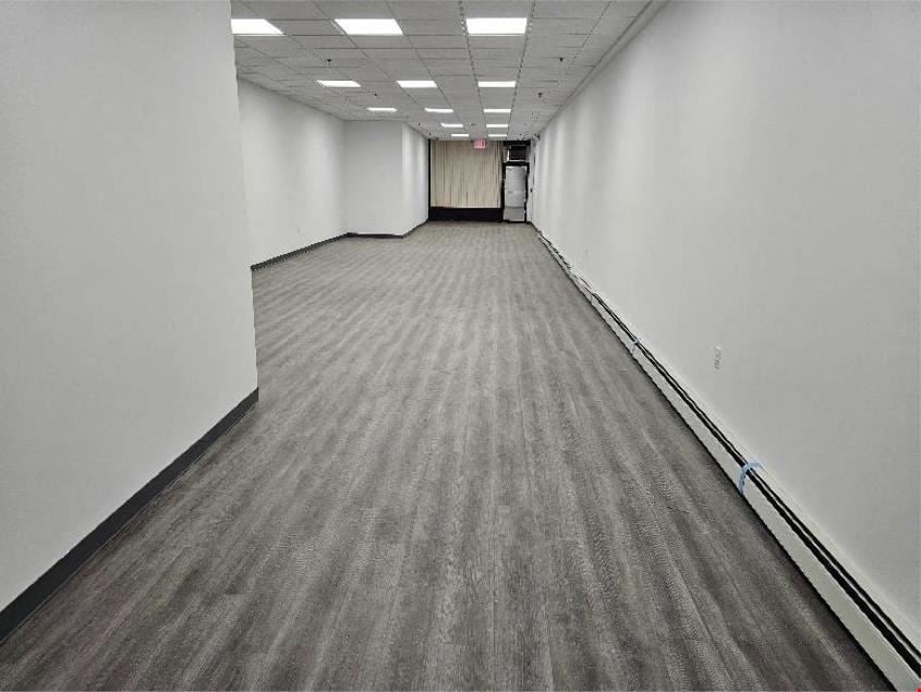 212-47 Jamaica Avenue
