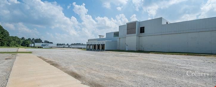 ±247,699 SF Industrial Space Available for Lease
