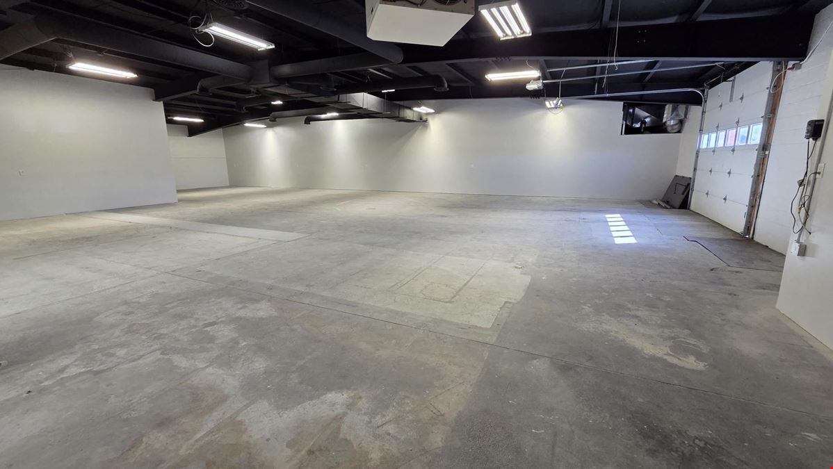 180 W Main St