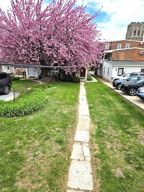 116 S High St